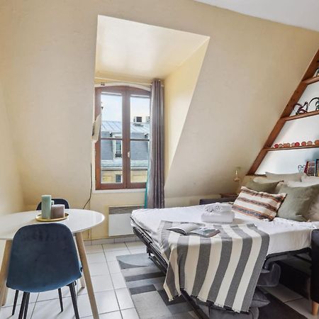 Eiffel Tower & Faubourg - 1Br - Cityapartmentstay Париж Экстерьер фото