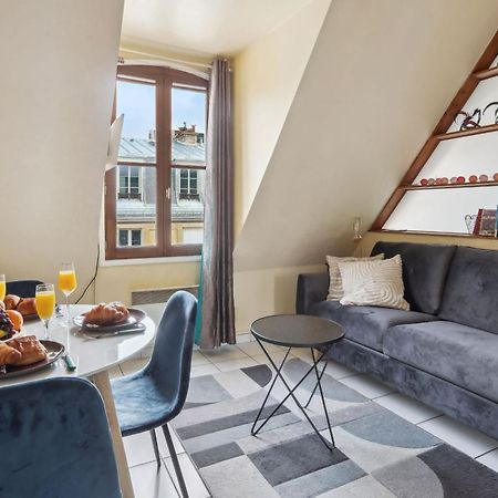 Eiffel Tower & Faubourg - 1Br - Cityapartmentstay Париж Экстерьер фото
