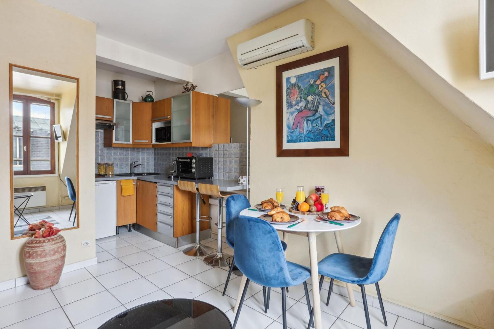 Eiffel Tower & Faubourg - 1Br - Cityapartmentstay Париж Экстерьер фото