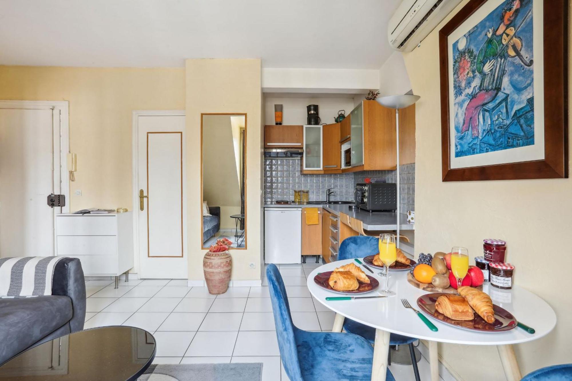 Eiffel Tower & Faubourg - 1Br - Cityapartmentstay Париж Экстерьер фото