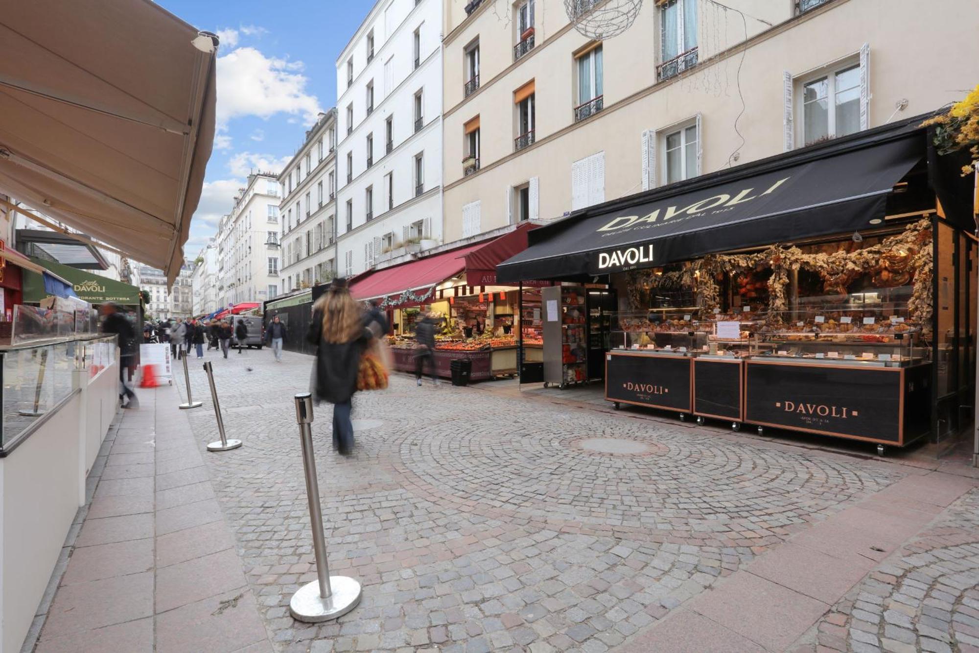Eiffel Tower & Faubourg - 1Br - Cityapartmentstay Париж Экстерьер фото