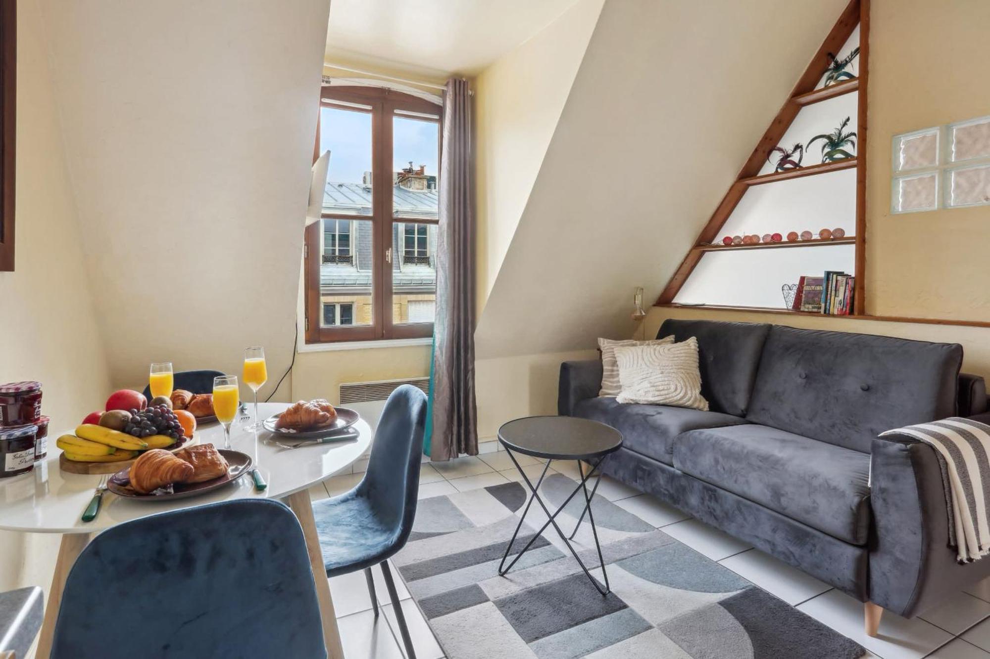 Eiffel Tower & Faubourg - 1Br - Cityapartmentstay Париж Экстерьер фото